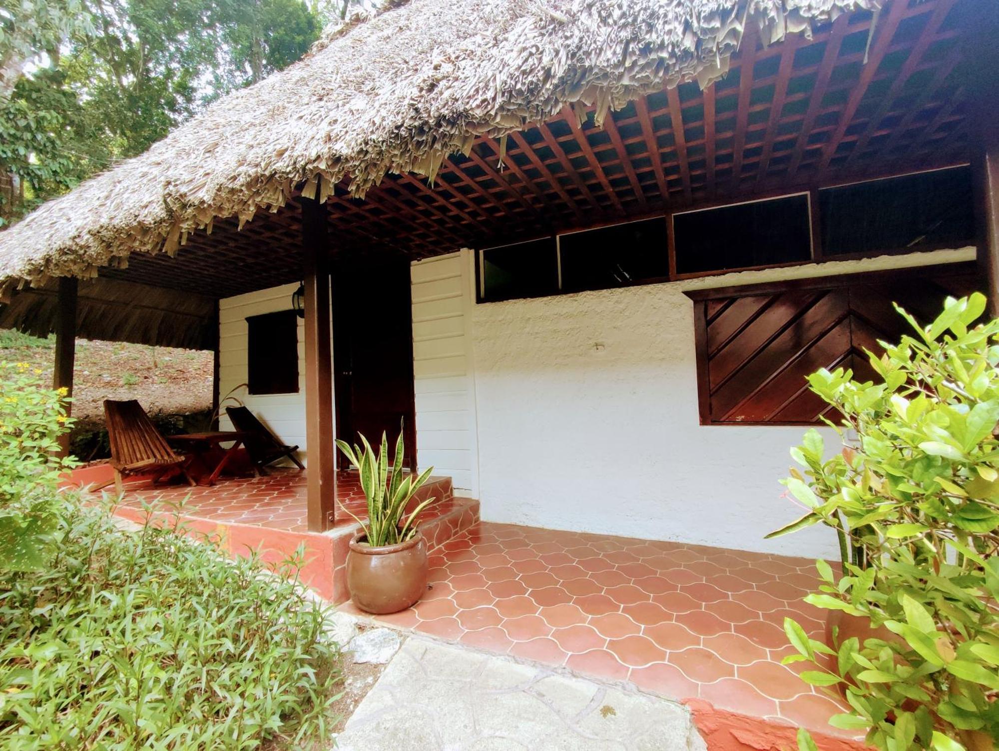 Maya Mountain Lodge San Ignacio Bagian luar foto